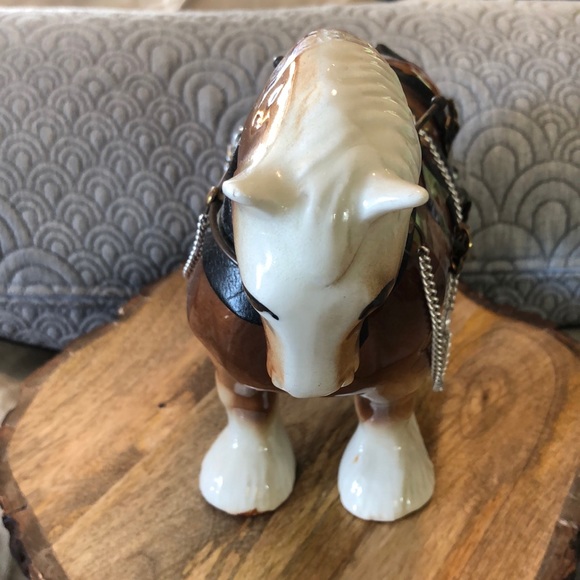 ANTIQUE MCM Porcelain Horse Clydesdale w/ accoutrements Figurine Budweiser Beer - Picture 10 of 16